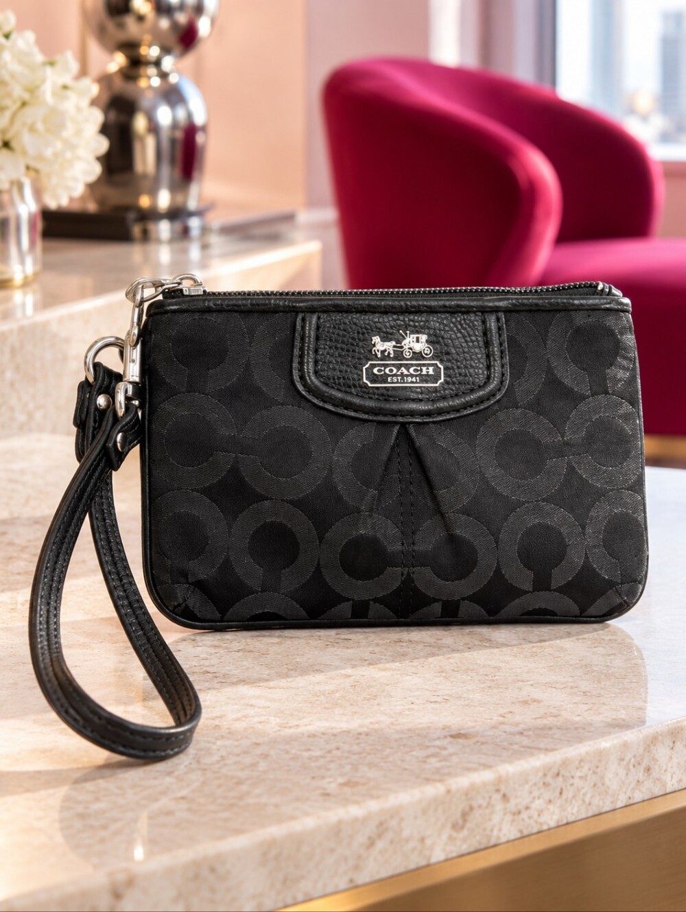 Coach Madison Op Art Black Sateen Leather Small Wristlet Y2K